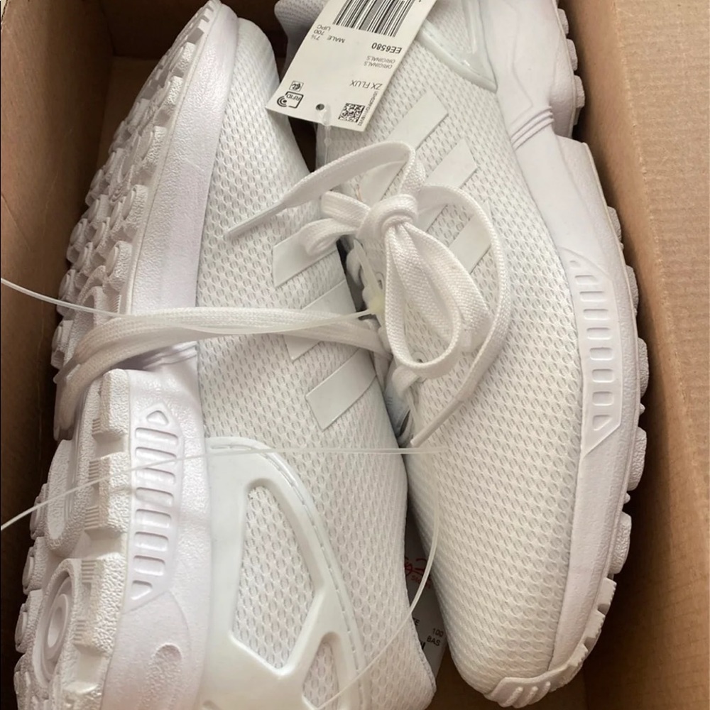 Men’s Adidas ZX Flux shoes